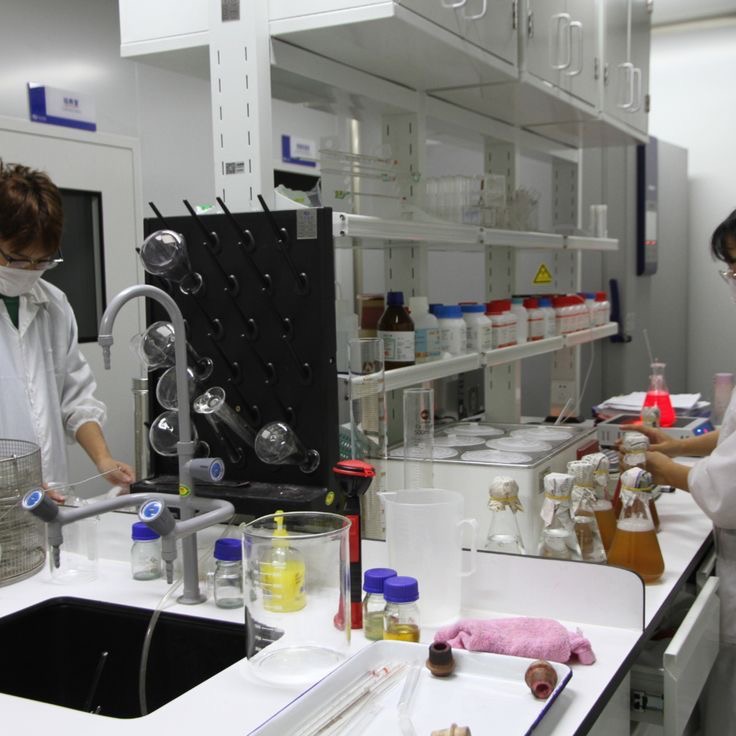 monitoring peptide integrity and degradation patterns