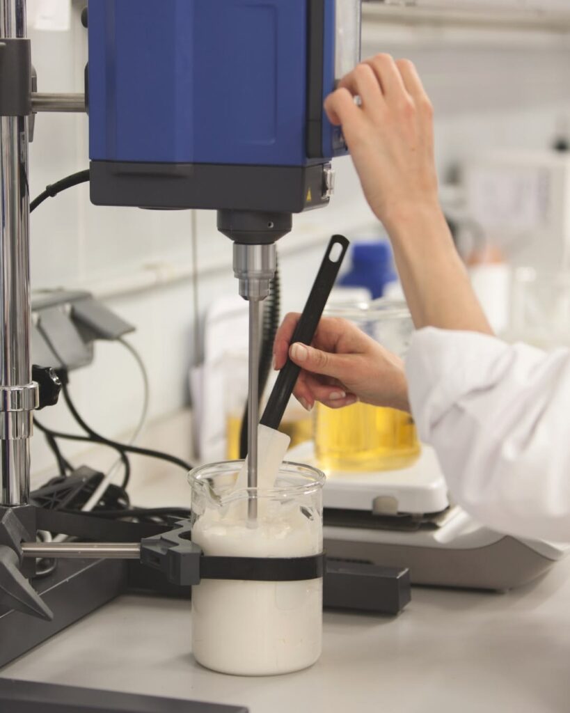 Peptide Purity Analysis: 14 Critical Factors Every Research Laboratory Should Know chromatographic peptide purity analysis laboratory equipment